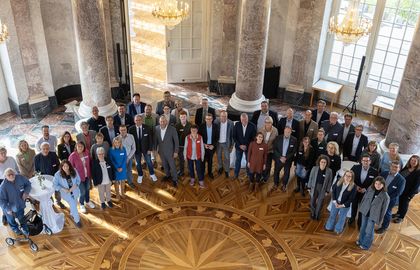 1. Sitzung des Forums Nachhaltige Entwicklung Gruppenfoto