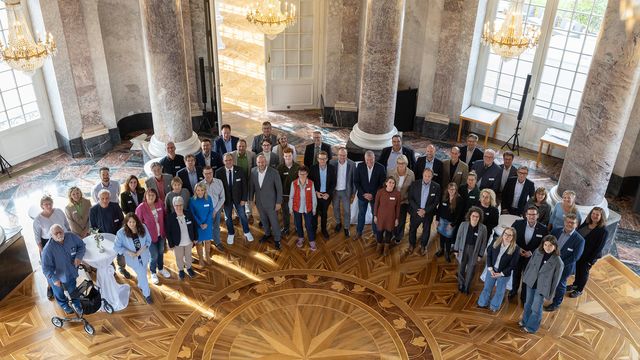 1. Sitzung des Forums Nachhaltige Entwicklung Gruppenfoto